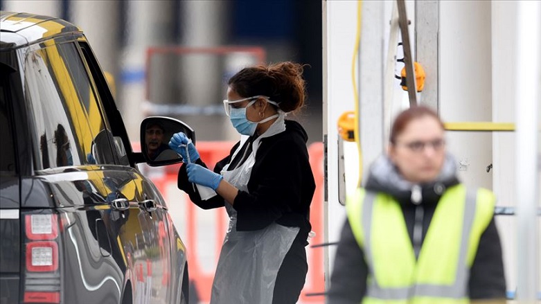 İngiltere'de 1 günde 708 kişi hayatını kaybetti